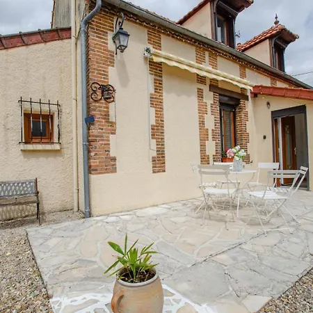 Le Refuge De Poussey Holiday home *